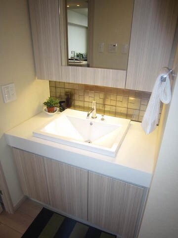 レジディア日本橋馬喰町IIIの物件内観写真