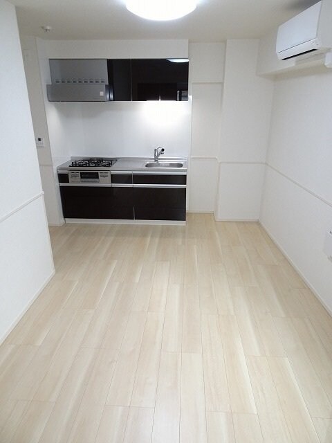 ファーストプレイスの物件内観写真