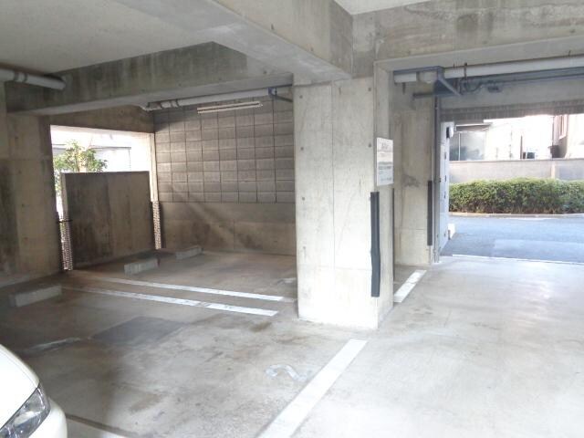 リヴィエルバーグ西大島の物件内観写真