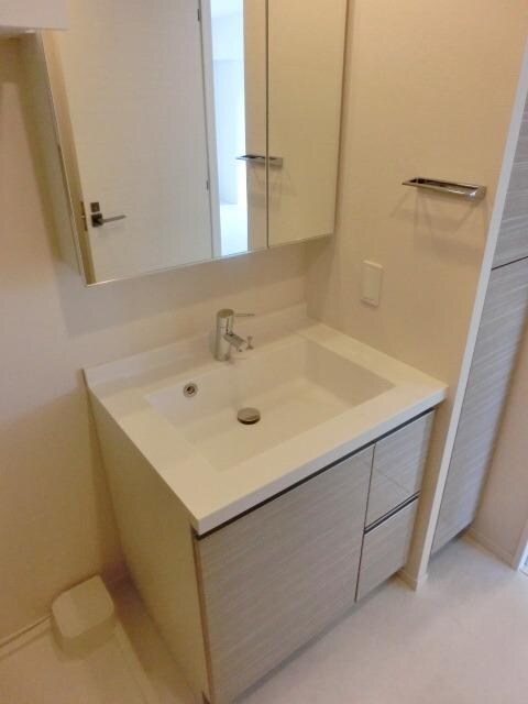 パークアクシス上野三丁目の物件内観写真