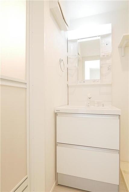 グランドソレーユ西新井の物件内観写真