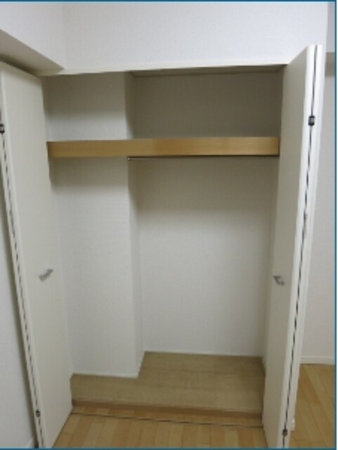 エスティメゾン大島の物件内観写真