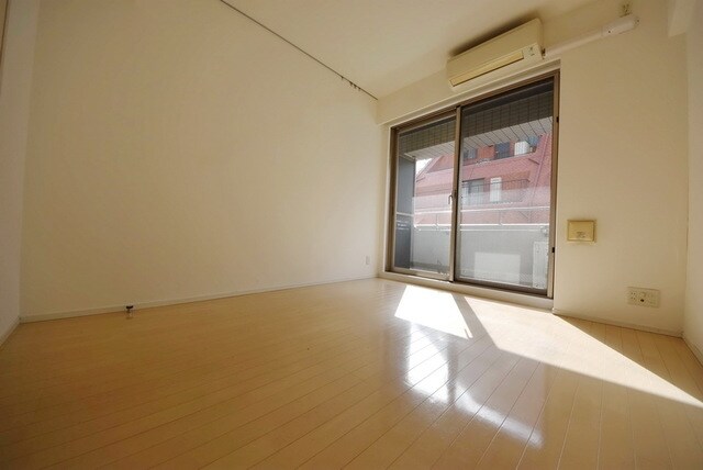 ガリシア銀座イーストの物件内観写真