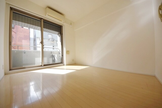 ガリシア銀座イーストの物件内観写真