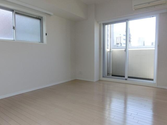 カスタリア三ノ輪の物件内観写真