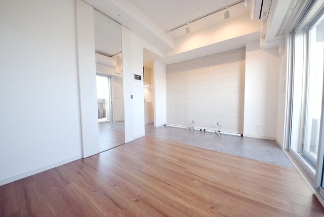 ルブリカントアラカワベースの物件内観写真