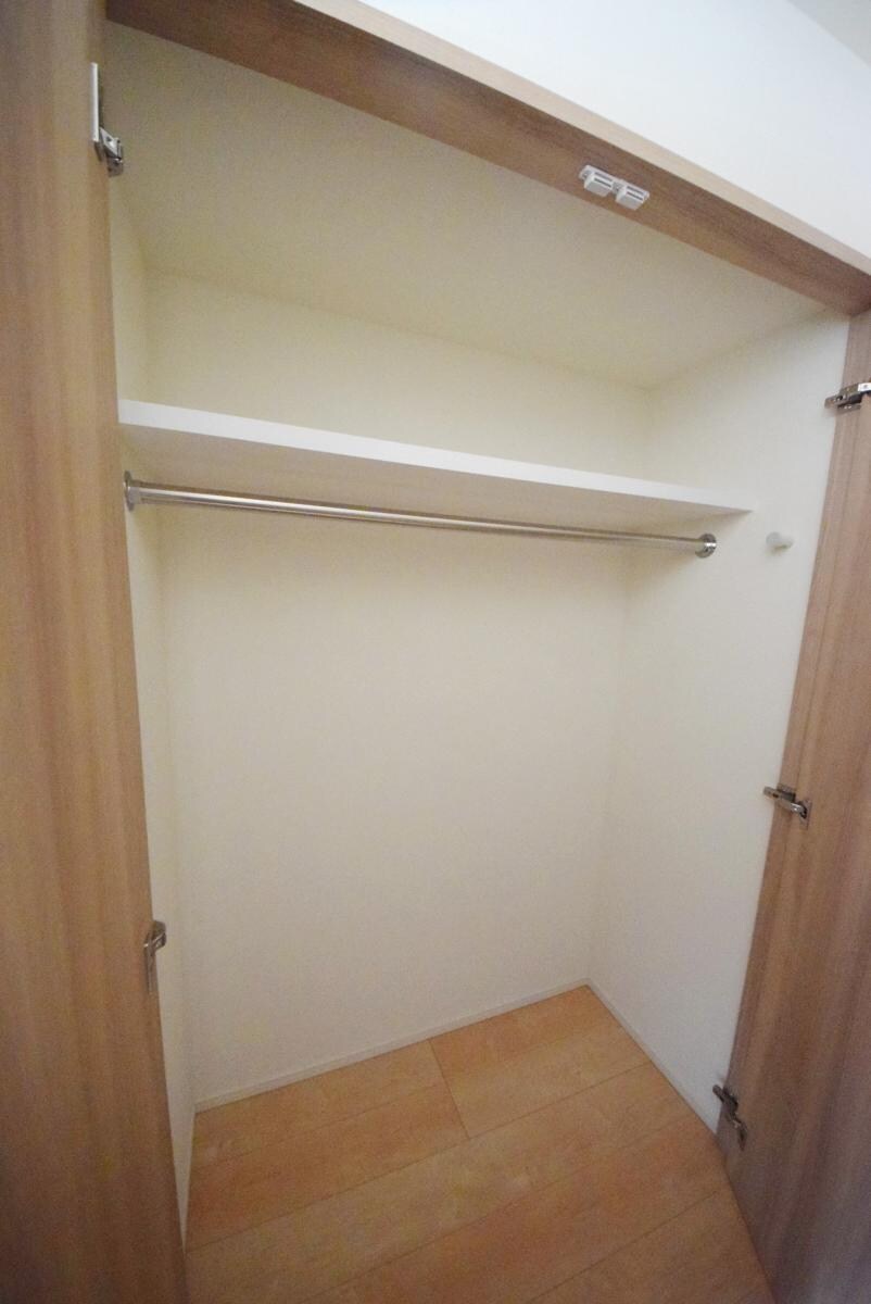 ONE ROOF RESIDENCE KIBA EASTの物件内観写真