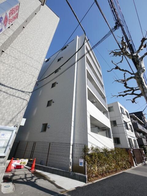 パティーナ十条の物件外観写真