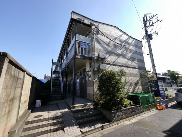 レオパレスソラーレの物件外観写真