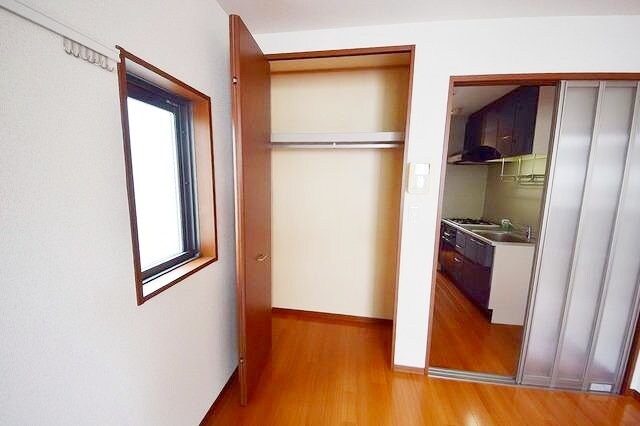 ROYAL WINGの物件内観写真