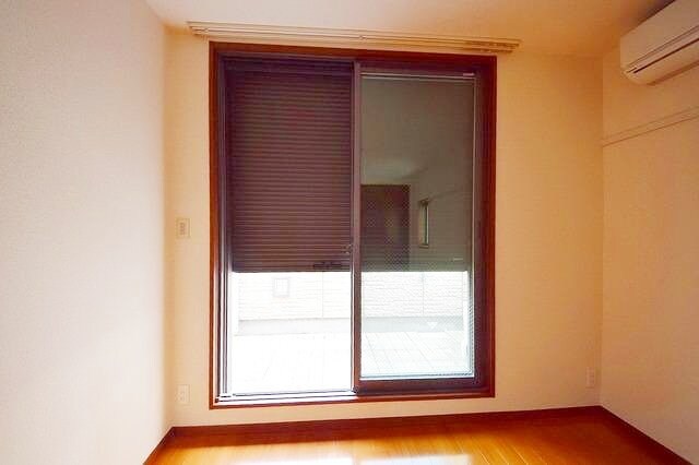 ROYAL WINGの物件内観写真