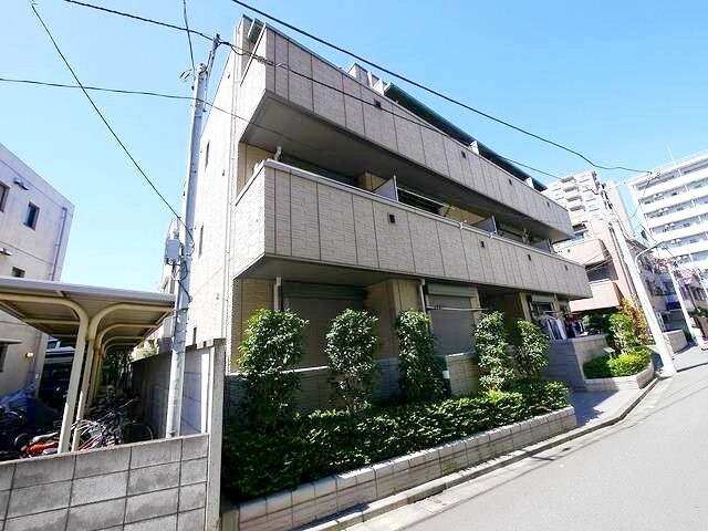 ROYAL WINGの物件外観写真