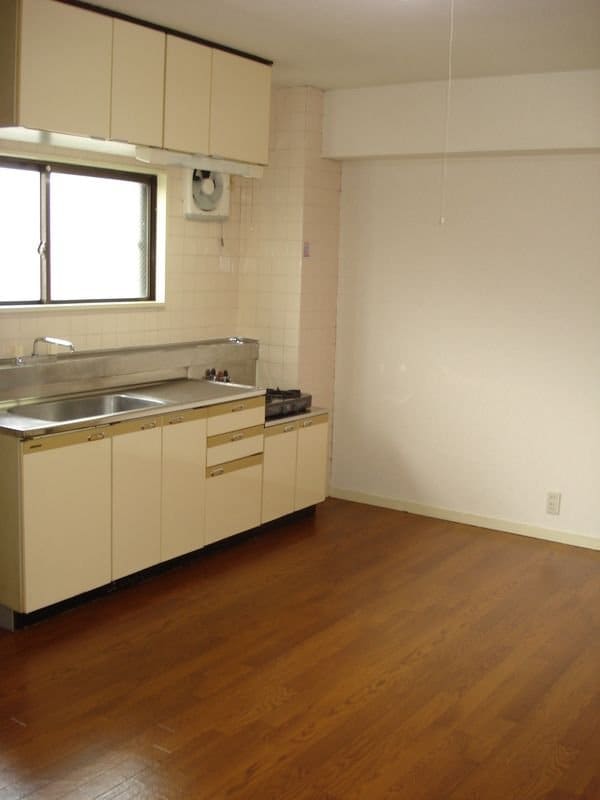 ジョウエツプラザの物件内観写真