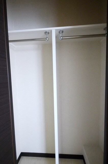 レオネクストラフテル西台の物件内観写真