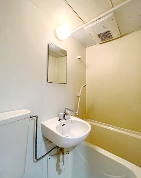 パラダイスマンションの物件内観写真