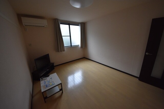 レオネクストニシダイの物件内観写真