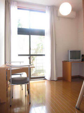 レオパレスESTの物件内観写真