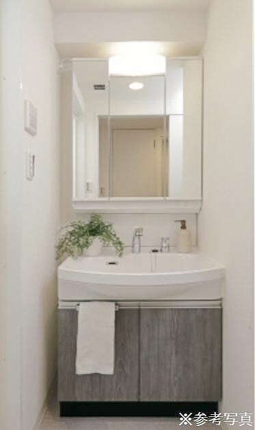 プレサンスジェネ赤羽真正寺坂の物件内観写真