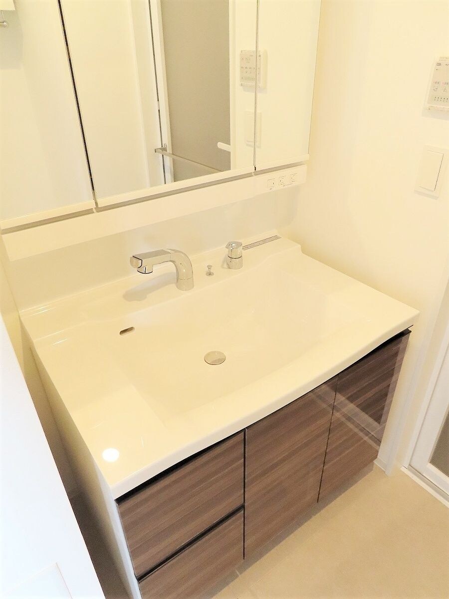 ロイジェント志村坂上の物件内観写真