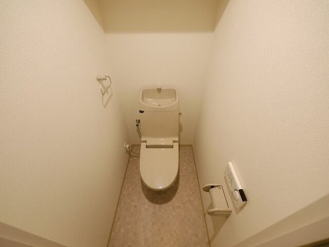 リリー・ラ・アルディスの物件内観写真