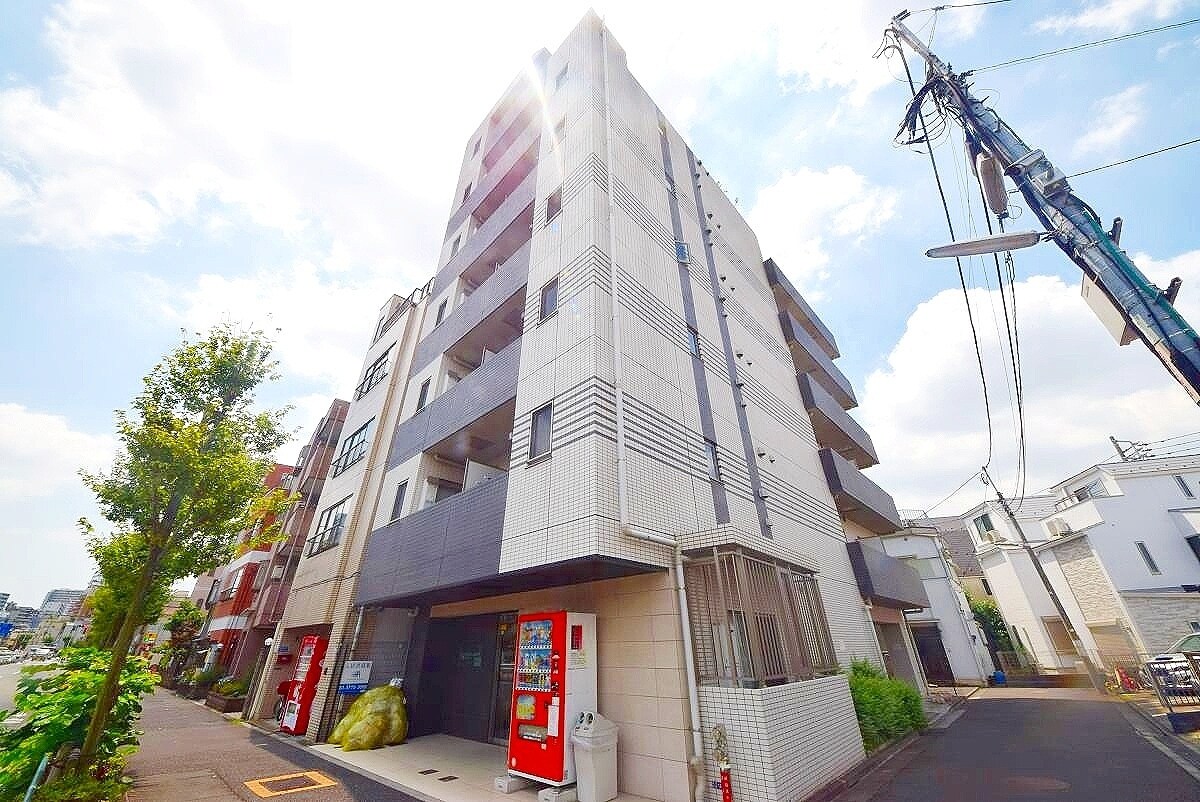 LEXE AZEST赤羽の物件外観写真