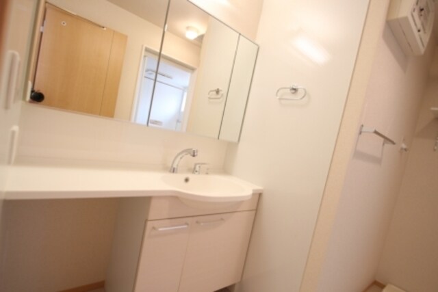 レユシール イコウの物件内観写真