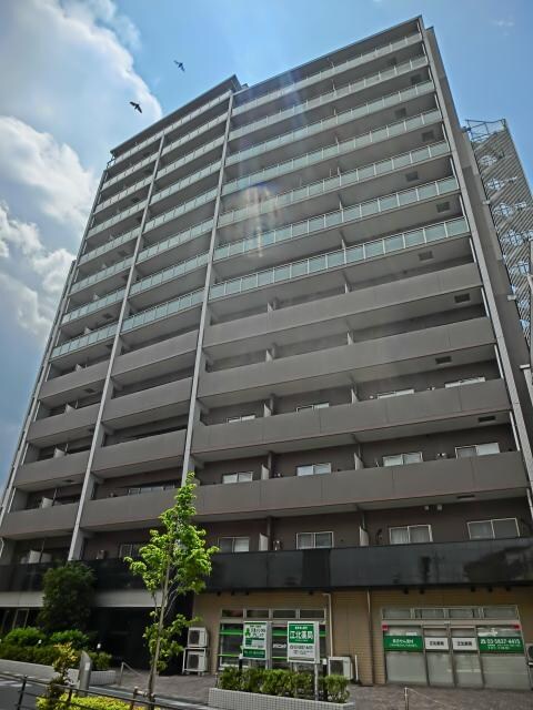 ロイヤルKJの物件外観写真