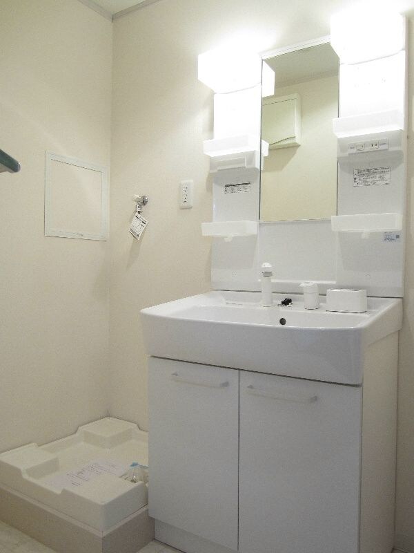 ネオハイブリッジの物件内観写真