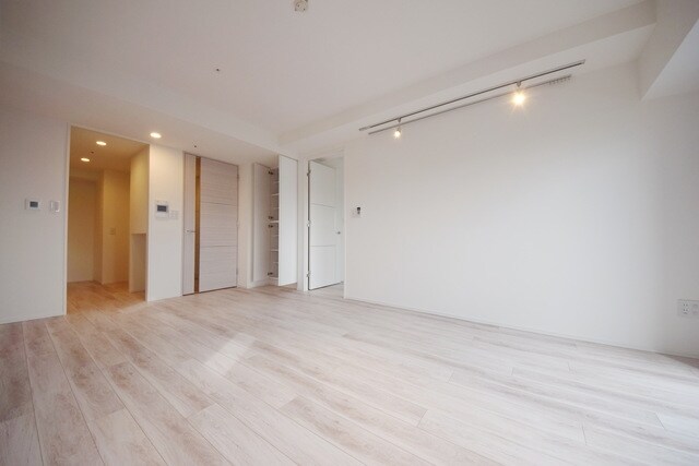 ステージグランデ上野松が谷の物件内観写真