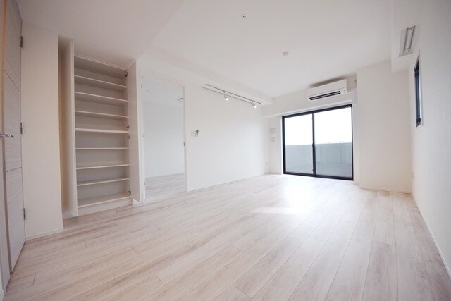 ステージグランデ上野松が谷の物件内観写真