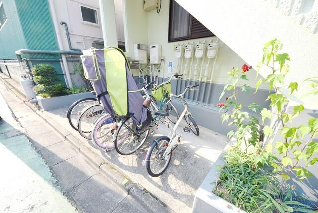 パルデンス山内の物件内観写真