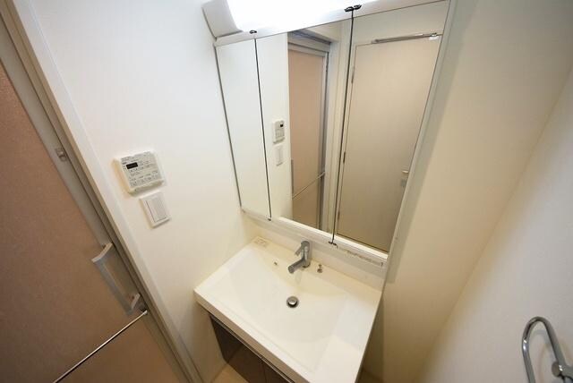 ロイジェント新橋の物件内観写真