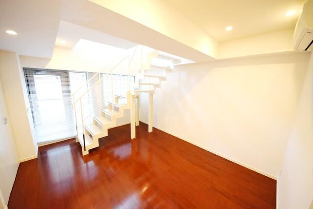 プライムアーバン本駒込の物件内観写真