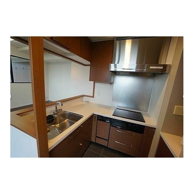 東京ツインパークスライトウイングの物件内観写真