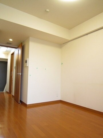 ドゥーエ西大島IIの物件内観写真