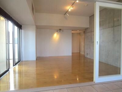 カーザエルミタッジオの物件内観写真