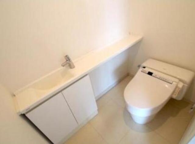 KDXレジデンス南青山の物件内観写真