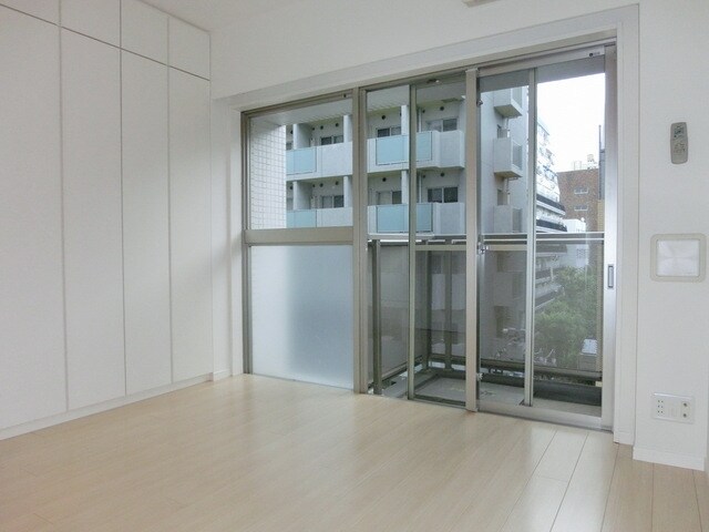 レジディア新宿イーストIIの物件内観写真