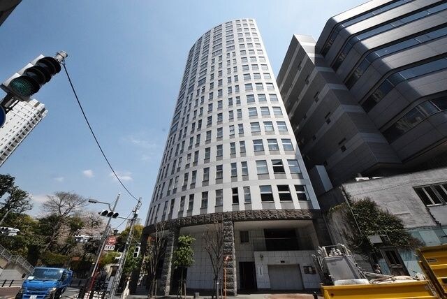 レジディアタワー乃木坂の物件外観写真