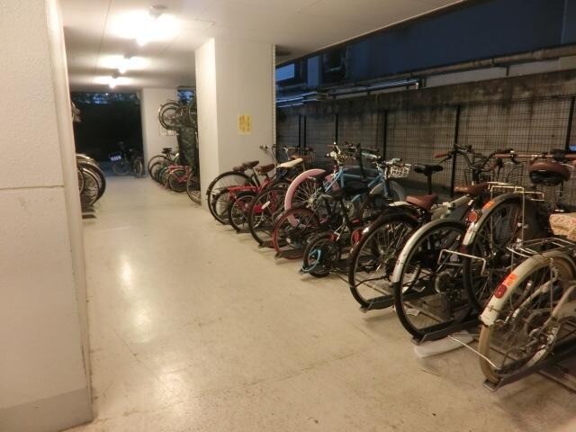 ガレリア東新宿の物件内観写真