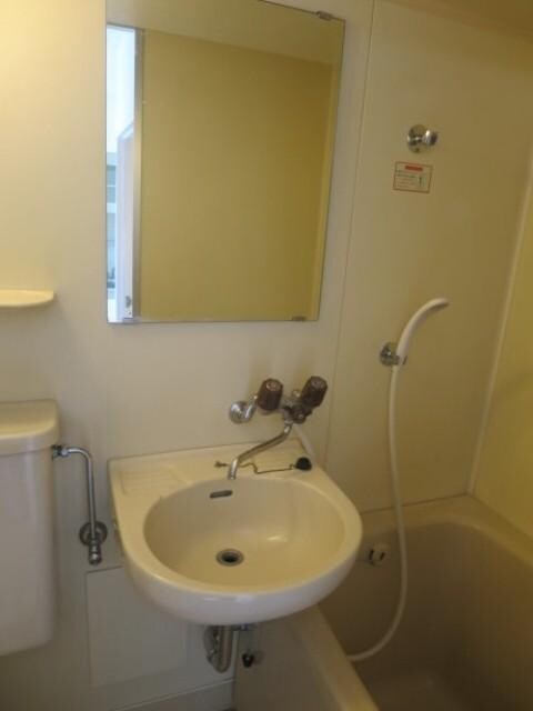 ONE ROOF FLATの物件内観写真