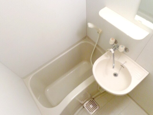 スカイコート月島の物件内観写真