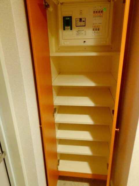 スカイコート月島の物件内観写真