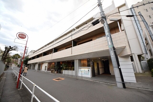 プラチナコート広尾の物件外観写真