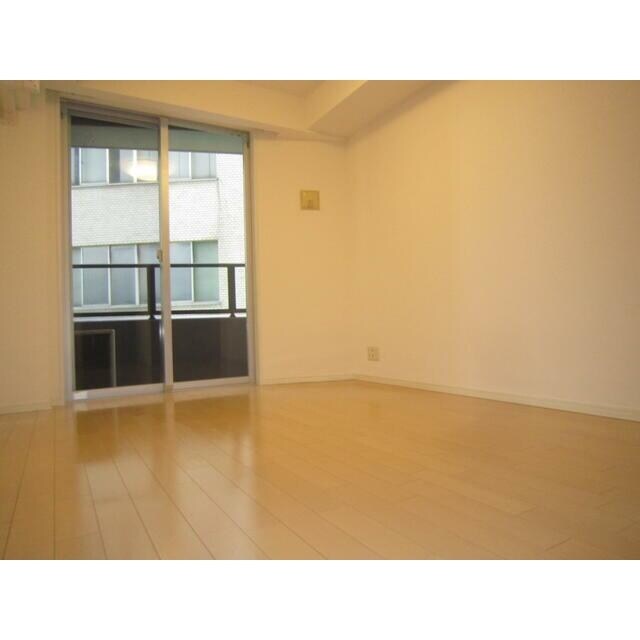 ファーストリアルタワー新宿の物件内観写真