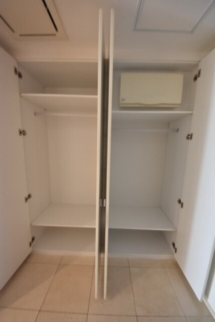 ストーリア赤坂の物件内観写真