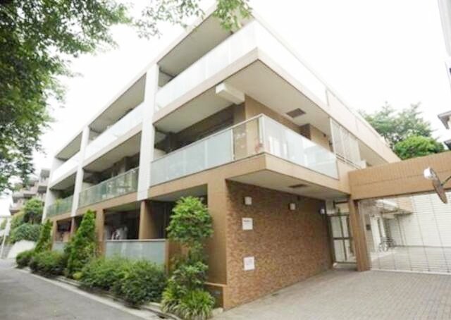 カスタリア八雲の物件外観写真