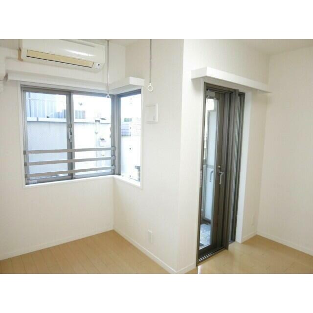 KDXレジデンス東新宿の物件内観写真