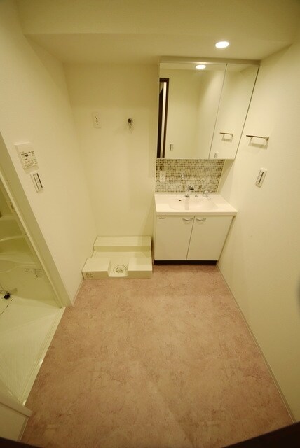 DUARES千代田三崎町の物件内観写真