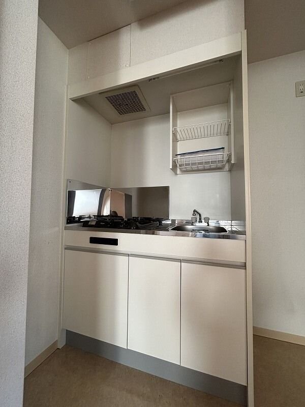 LYNX日本橋本町の物件内観写真